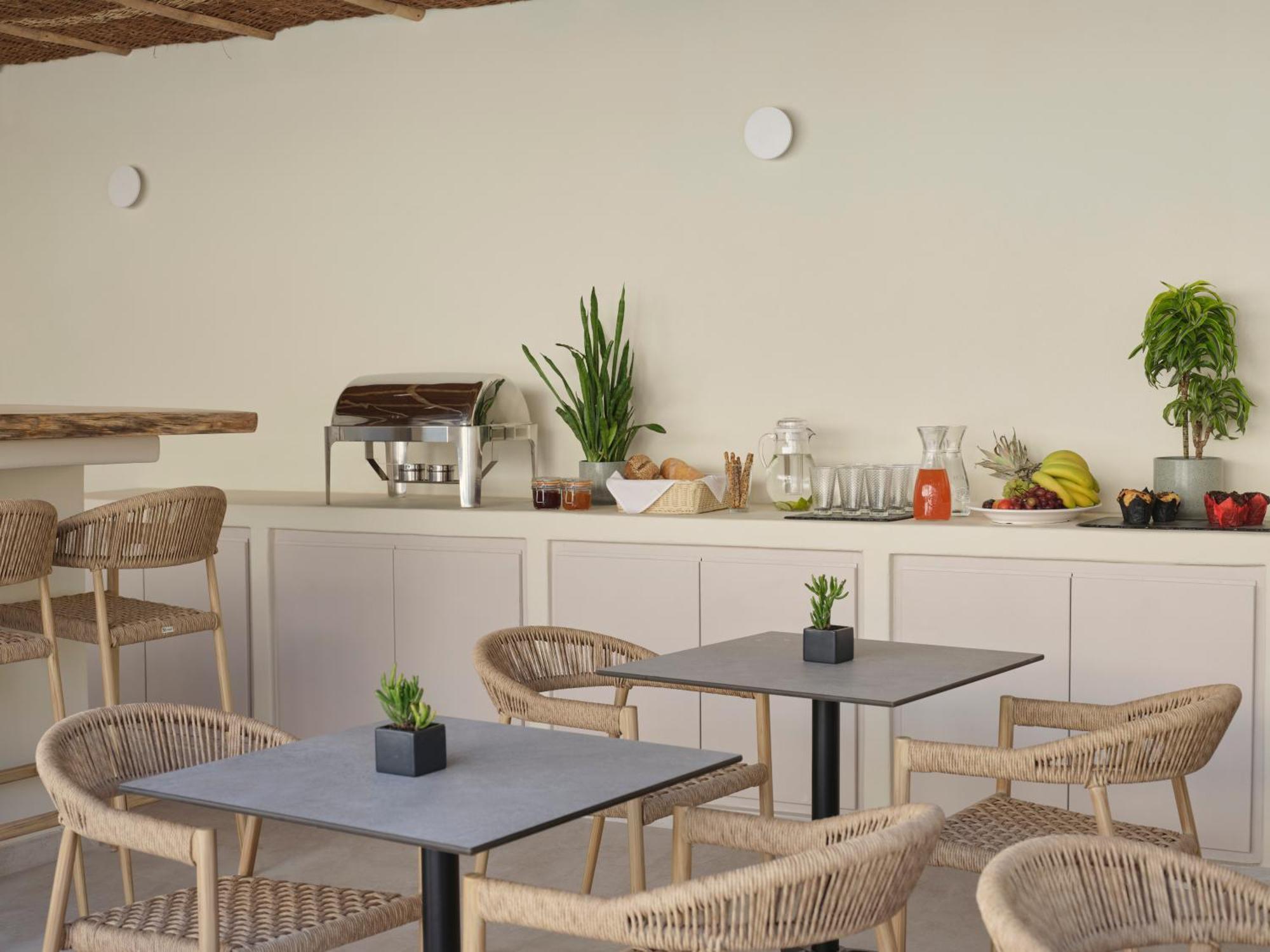 Heyday Luxury Suites Perissa  Luaran gambar