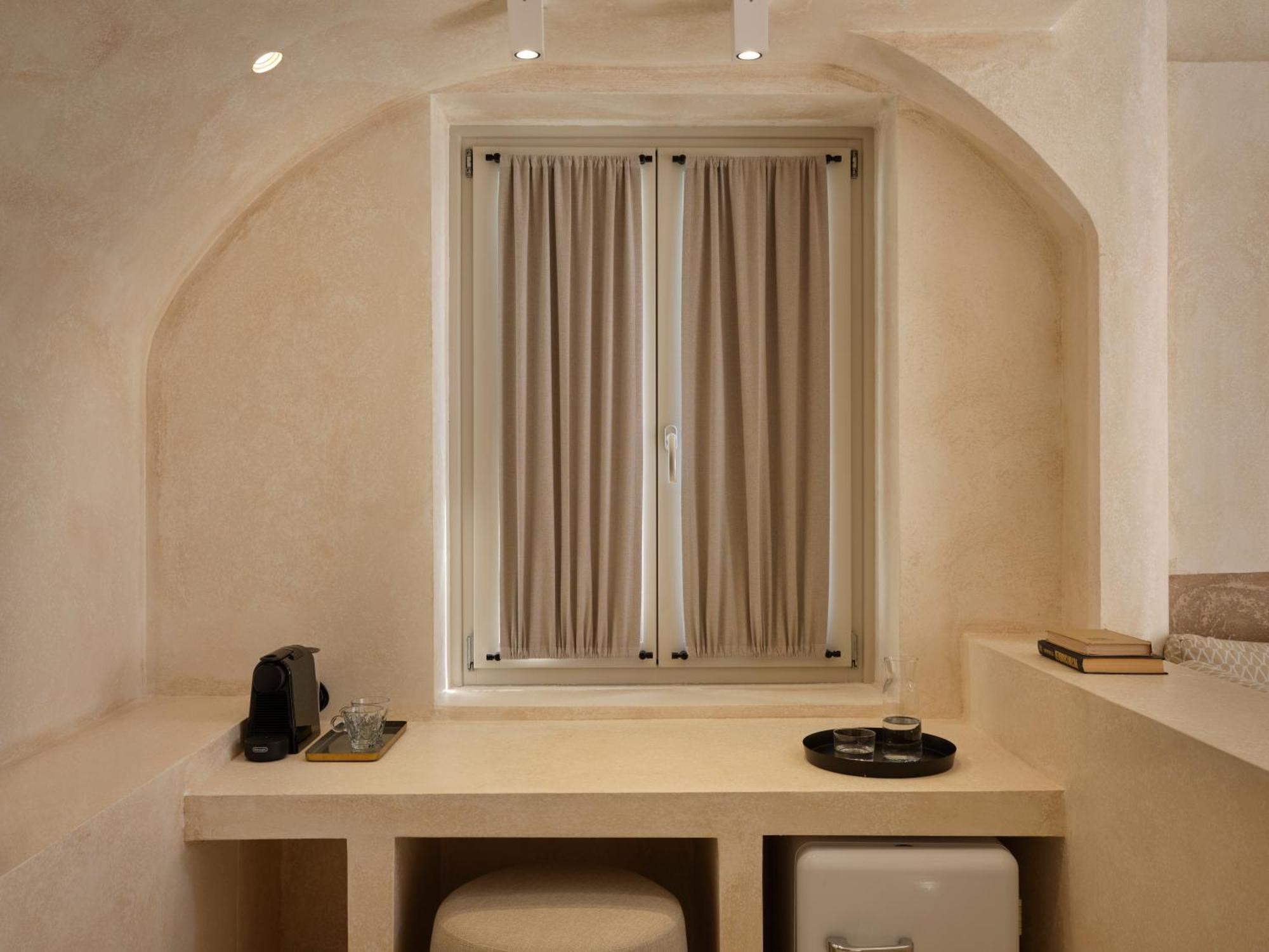 Heyday Luxury Suites Perissa  Luaran gambar