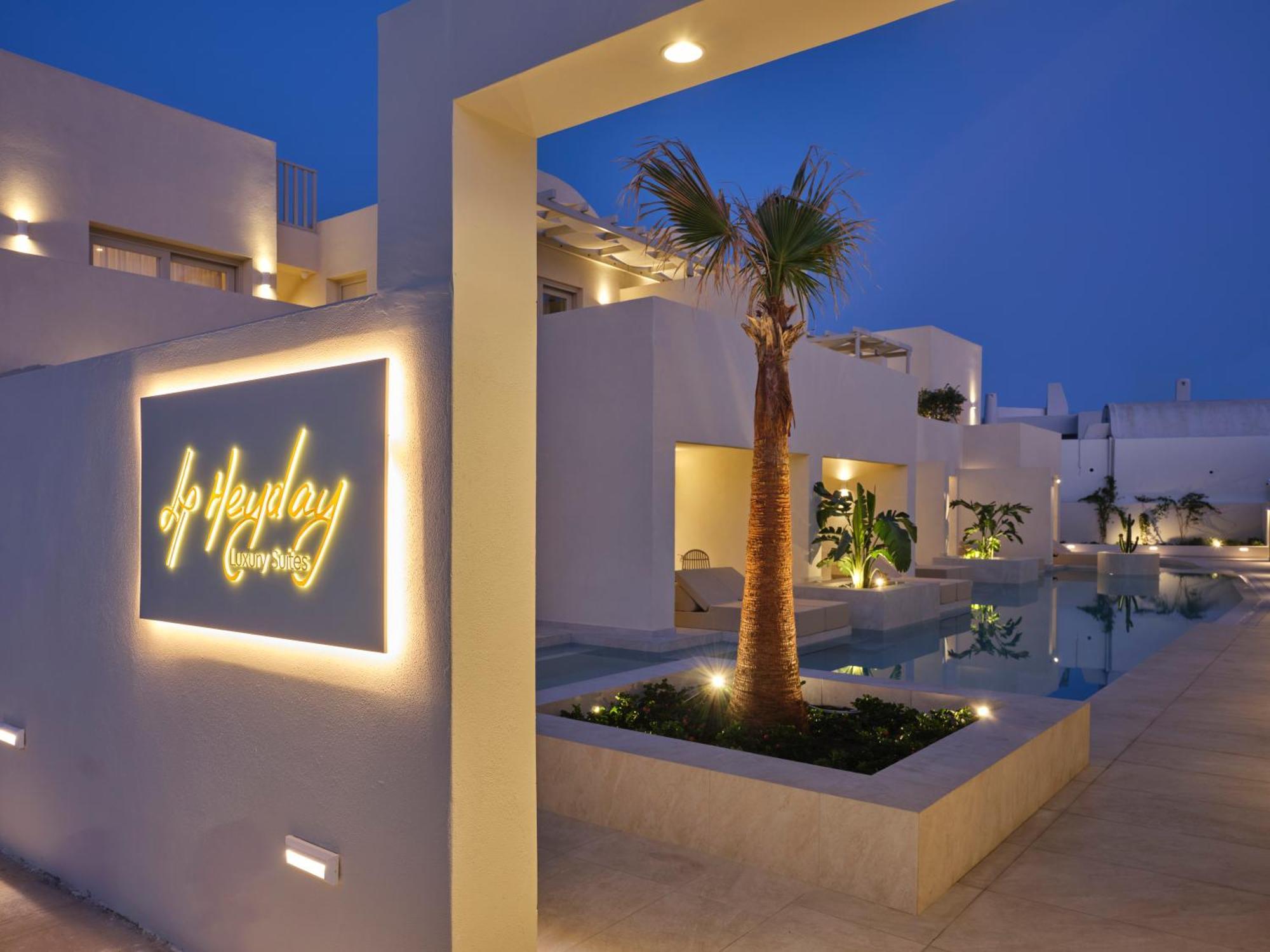 Heyday Luxury Suites Perissa  Luaran gambar