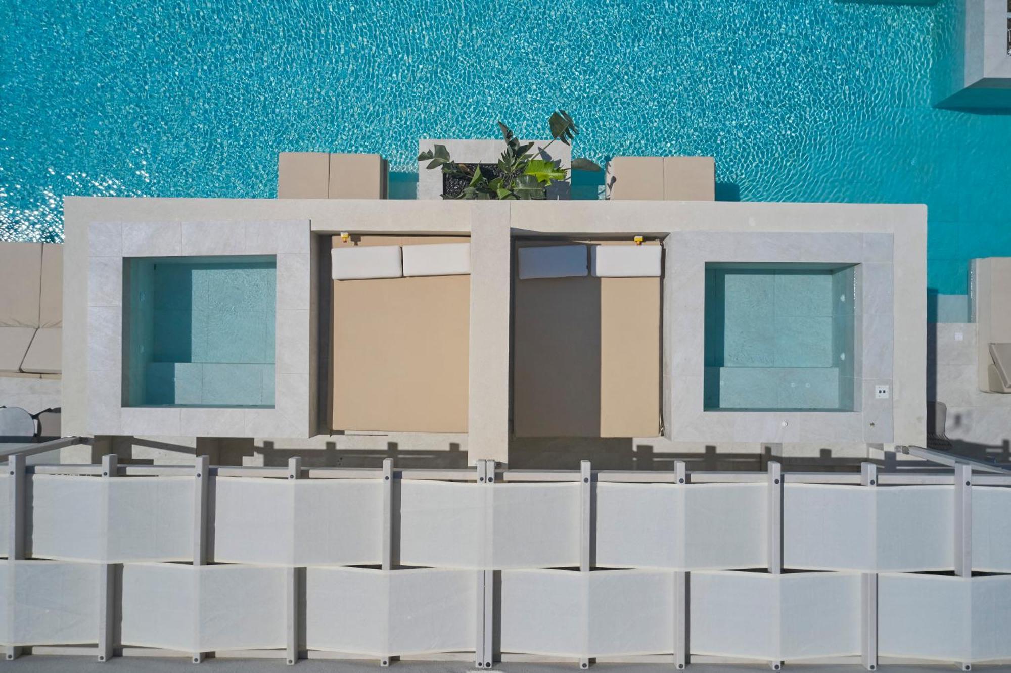 Heyday Luxury Suites Perissa  Luaran gambar