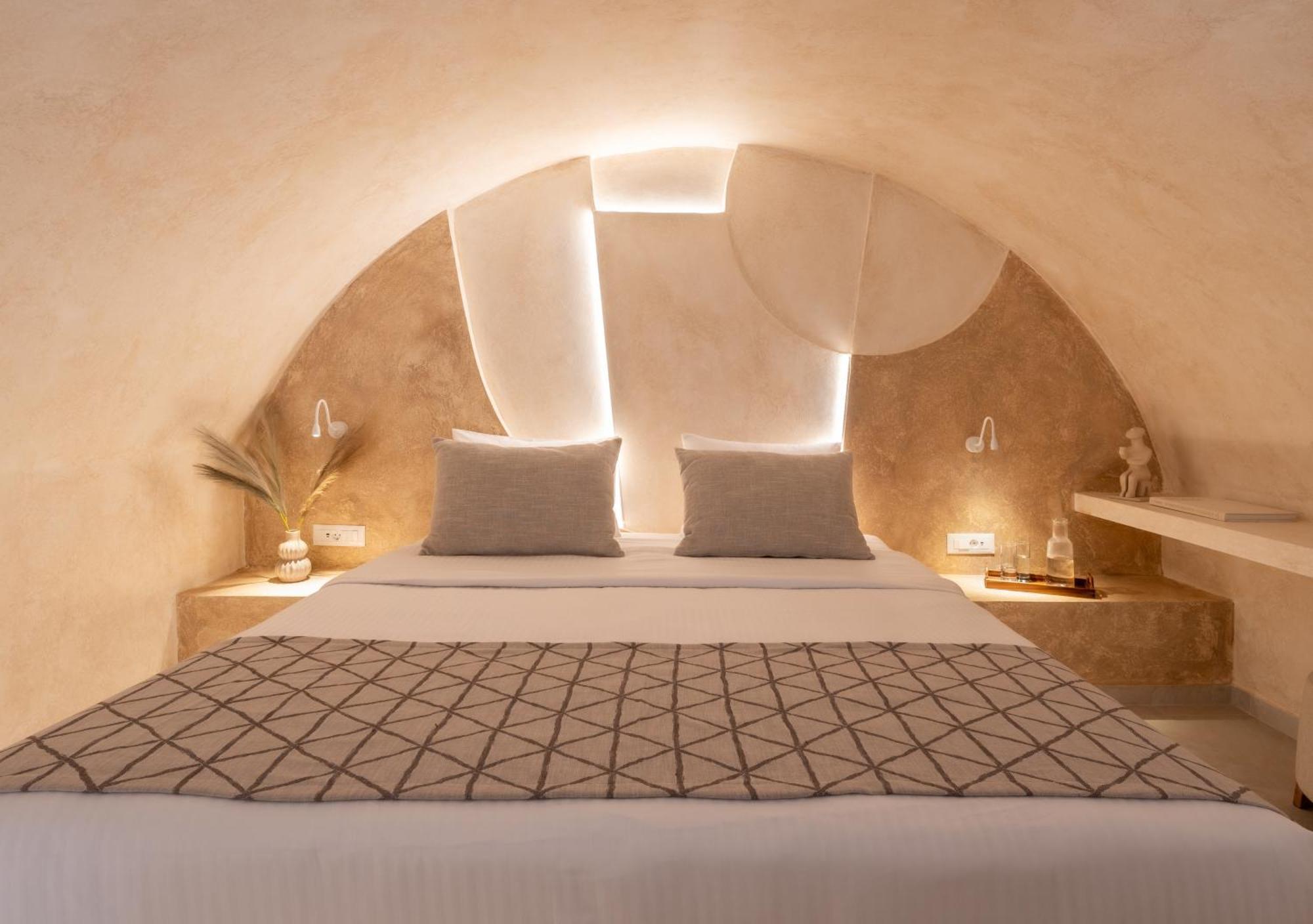 Heyday Luxury Suites Perissa  Luaran gambar